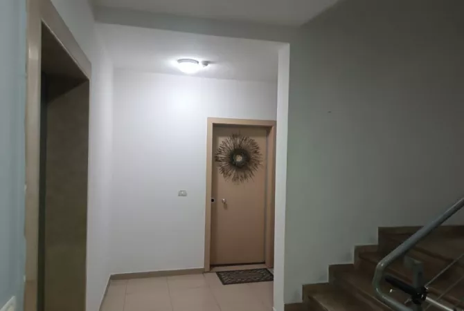 Shtepi me qera 2+1 ne Tirane - 600 Euro