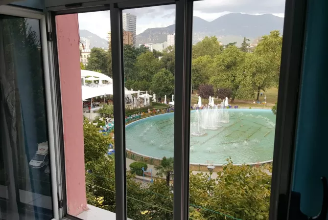 Shtepi me qera 2+1 ne Tirane - 650 Euro
