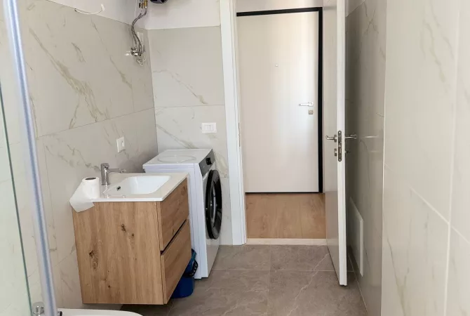 Shtepi me qera Apartament ne Tirane, 1+1, Mobilimi E mobiluar, Pagesa 450  Euro.