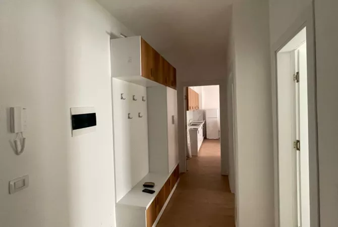 Shtepi me qera 2+1 ne Tirane - 650 Euro