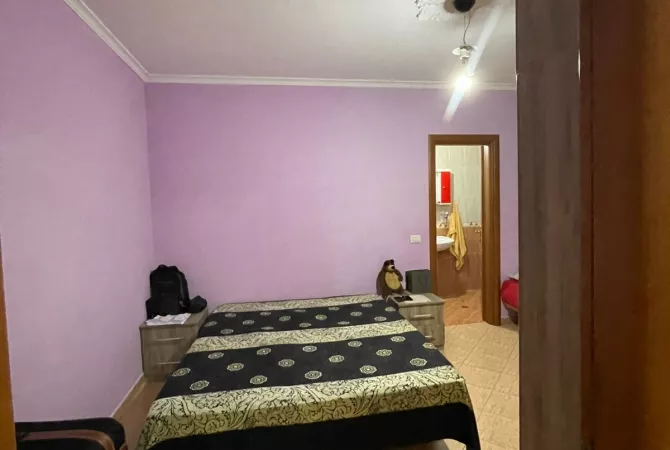 Shtepi me qera Apartament ne Tirane, 2+1, Mobilimi E mobiluar, Pagesa 600  Euro.