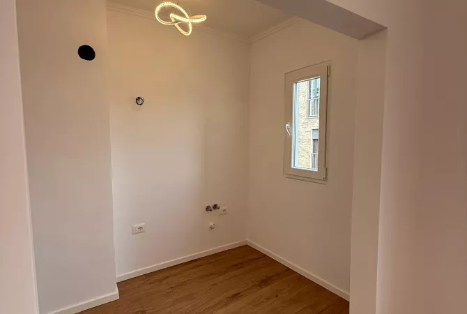 Shtepi ne shitje 1+1 ne Tirane - 95,000 Euro