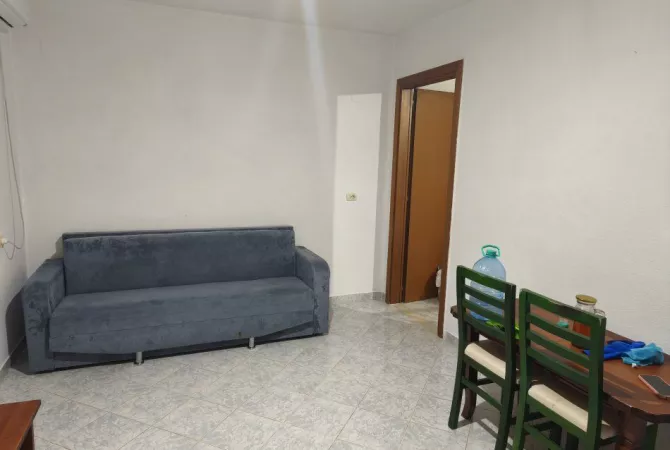 Shtepi me qera 1+1 ne Tirane - 330 Euro