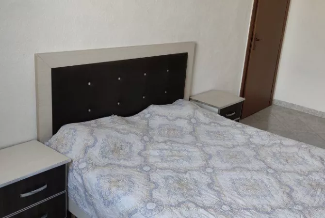 Shtepi me qera 1+1 ne Tirane - 330 Euro