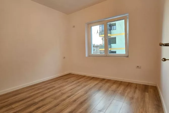 Shtepi ne shitje 1+1 ne Tirane - 98,000 Euro