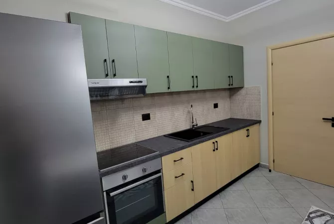 Shtepi me qera 1+1 ne Tirane - 450 Euro