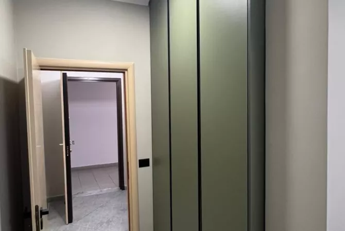 Shtepi me qera Apartament ne Tirane, 1+1, Mobilimi E mobiluar, Pagesa 450  Euro.