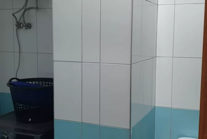 Shtepi me qera Apartament ne Tirane, 2+1, Mobilimi E mobiluar, Pagesa 45,000  Leke.