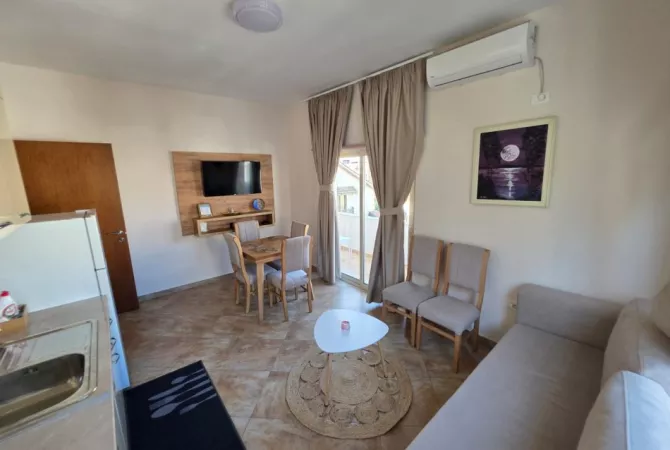 Shtepi me qera 2+1 ne Tirane - 600 Euro