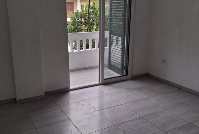 House for Rent 2+1 in Tirana - 45,000 Leke