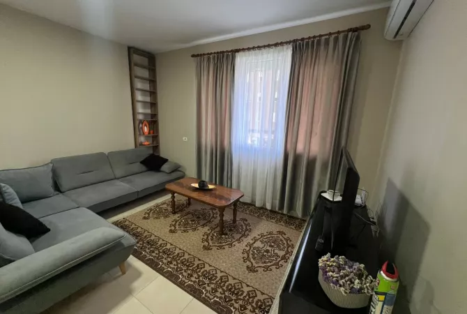 Shtepi me qera 1+1 ne Tirane - 600 Euro
