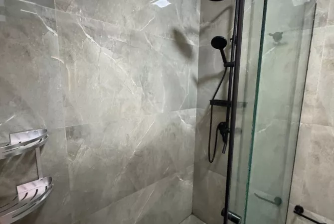 Shtepi me qera Apartament ne Tirane, 2+1, Mobilimi E mobiluar, Pagesa 1,200  Euro.