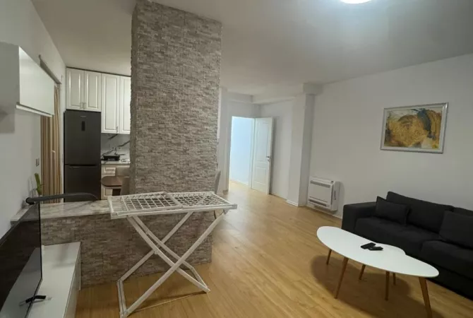 Shtepi me qera 1+1 ne Tirane - 600 Euro