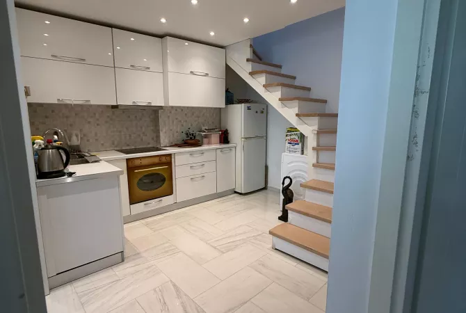 House for Sale 2+1 in Tirana - 99,000,000 Leke