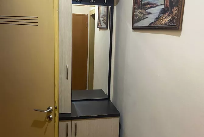 Shtepi me qera Apartament ne Tirane, 1+1, Mobilimi E mobiluar, Pagesa 600  Euro.