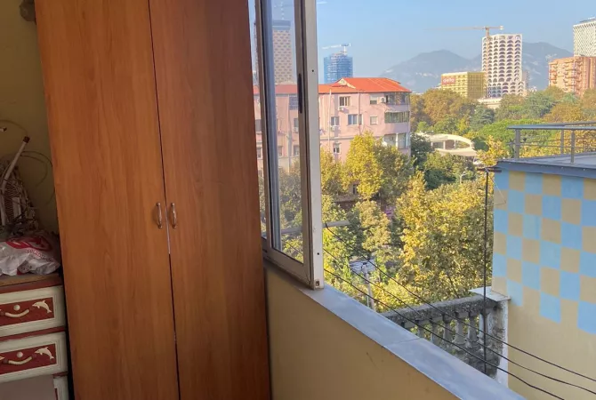 Shtepi me qera Apartament ne Tirane, 1+1, Mobilimi E mobiluar, Pagesa 600  Euro.