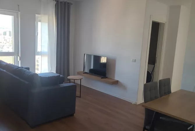 Shtepi me qera 1+1 ne Tirane - 60,000 Leke