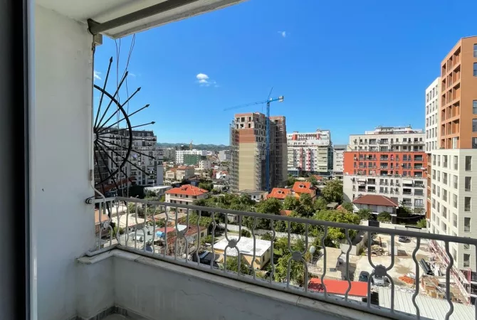 Shtepi me qera 2+1 ne Tirane - 650 Euro