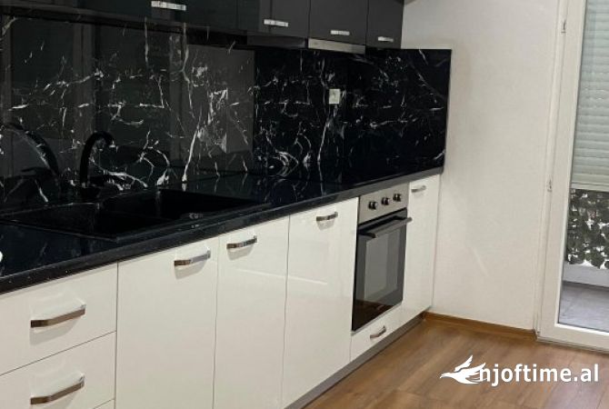 Shtepi me qera 2+1 ne Tirane - 500 Euro
