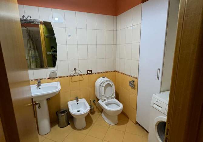 Shtepi me qera Apartament ne Tirane, 1+1, Mobilimi E mobiluar, Pagesa 38,000  Leke.