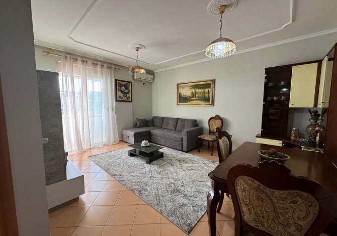 Shtepi me qera 1+1 ne Tirane - 38,000 Leke