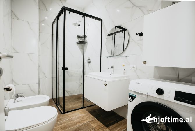 Shtepi me qera 1+1 ne Tirane - 800 Euro