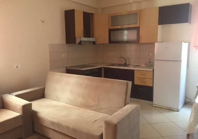 Shtepi me qera 1+1 ne Tirane - 29,000 Leke
