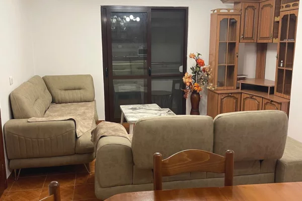 Casa in affitto 2+1 a Tirana - 43,000 Leke