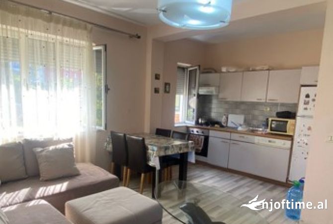Shtepi ne shitje 2+1 ne Tirane - 125,000 Euro