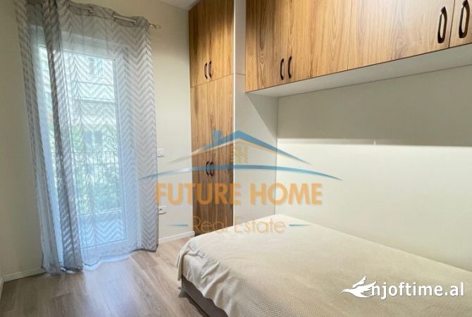 Shtepi ne shitje Apartament ne Tirane, 3+1, Mobilimi E mobiluar, Pagesa 275,000  Euro.