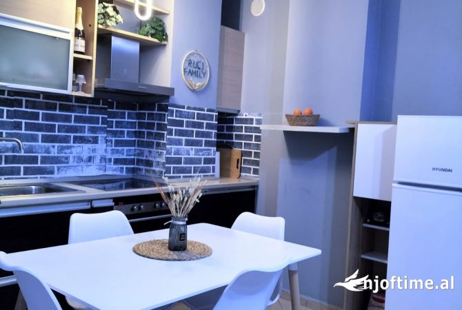 Shtepi ne shitje 1+1 ne Tirane - 94,000 Euro