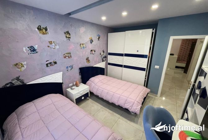 Shtepi ne shitje 2+1 ne Tirane - 215,000 Euro