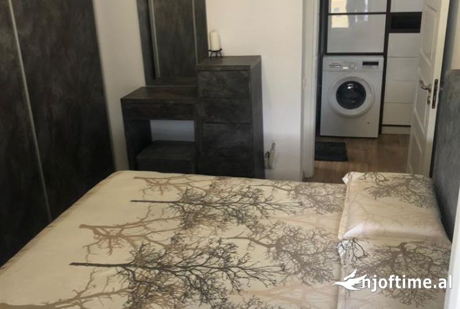 🏡 Jepet apartament 1+1 me Qira te Pallati i Tatimeve, Fusha e Aviacionit