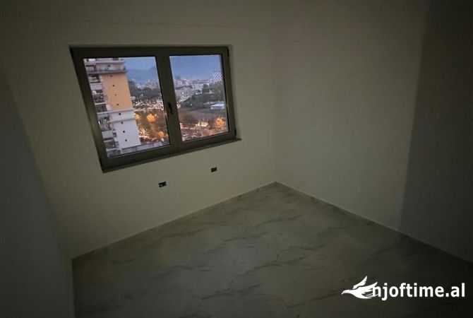 Shtepi me qera 2+1 ne Tirane - 700 Euro