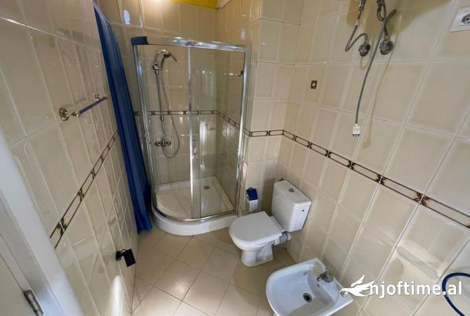 Shtepi me qera Apartament ne Tirane, 1+1, Mobilimi E mobiluar, Pagesa 700  Euro.