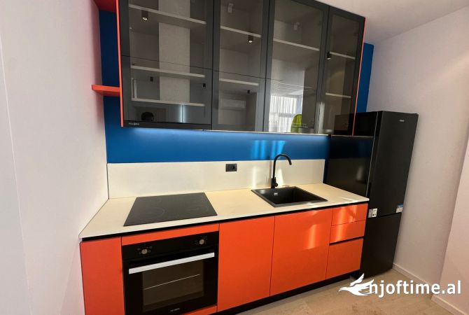 Shtepi ne shitje Apartament ne Tirane, 1+1, Mobilimi E mobiluar, Pagesa 131,000  Euro.