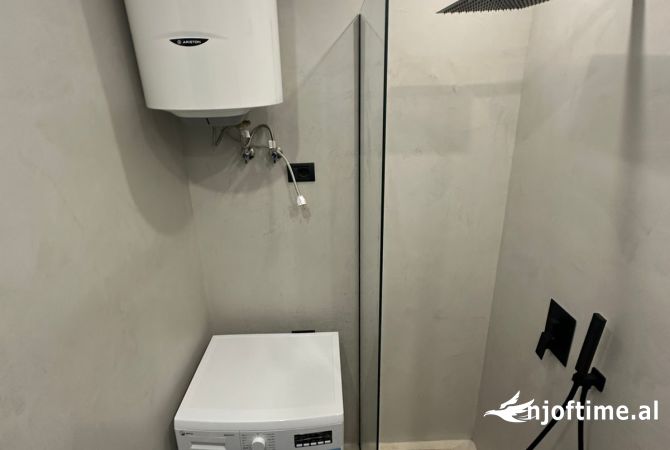 Shtepi ne shitje Apartament ne Tirane, 1+1, Mobilimi E mobiluar, Pagesa 131,000  Euro.