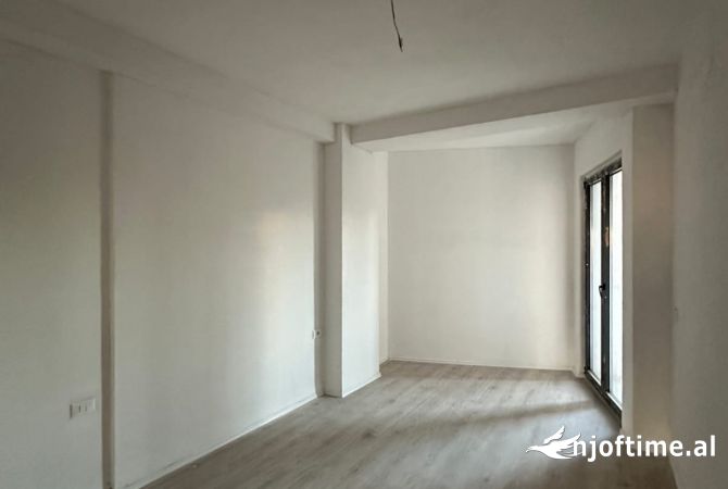 Shtepi ne shitje 1+1 ne Tirane - 157,800 Euro