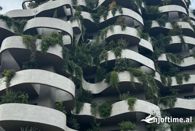 Shtepi me qera 2+1 ne Tirane - 2,000 Euro