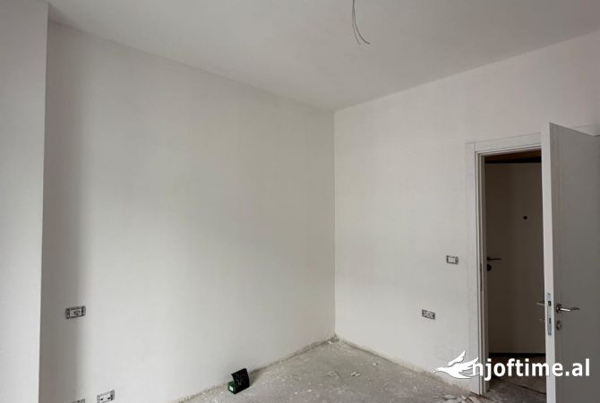 Shtepi ne shitje 2+1 ne Tirane - 83,300 Euro