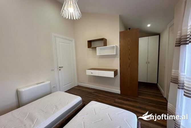 Shtepi me qera 3+1 ne Tirane - 1,500 Euro