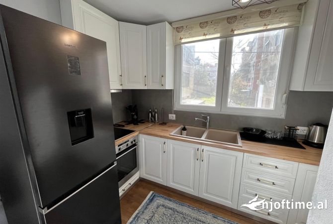 Shtepi me qera 1+1 ne Tirane - 650 Euro