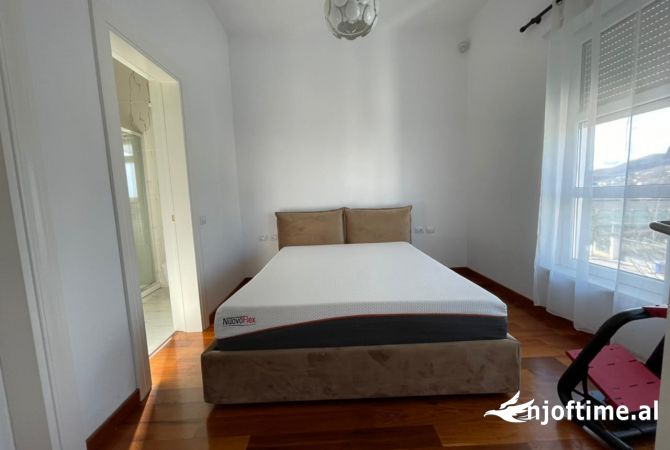 Luxury villas for rent in Tirana 4+1, Furnished