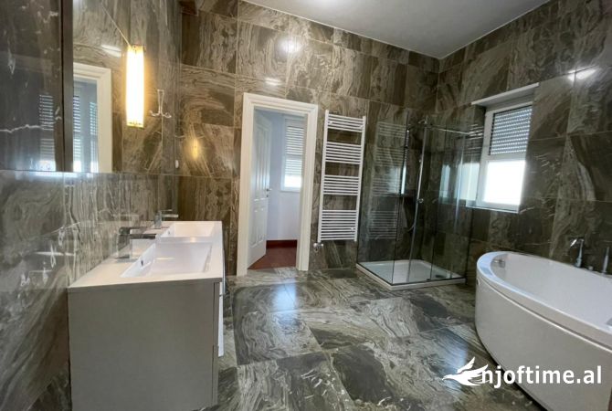 Luxury villas for rent in Tirana 4+1, Furnished