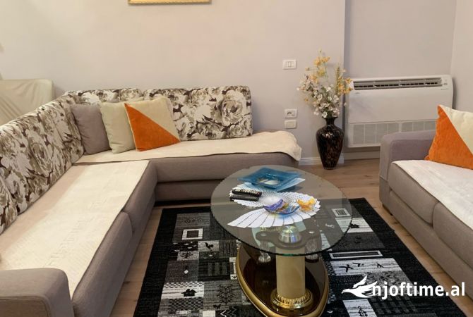 Shtepi me qera 3+1 ne Tirane - 800 Euro