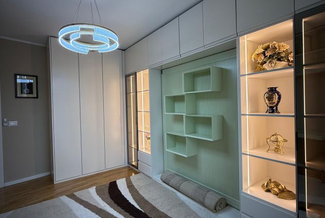 Apartment for sale in Tirana 4+1, Furnished