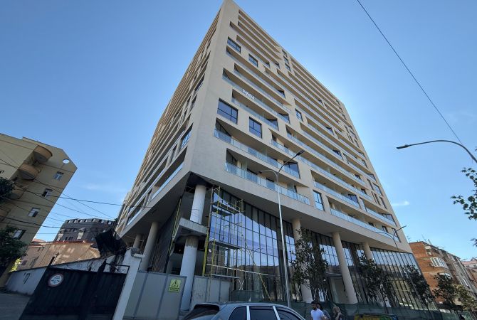 Apartment for sale in Tirana 3+1, Emty