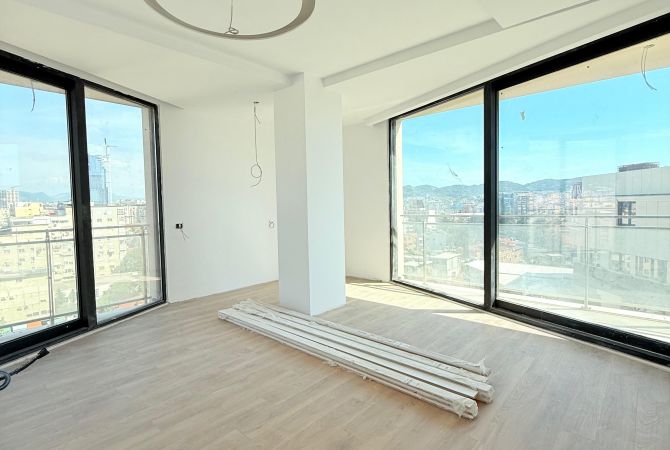 Apartment for sale in Tirana 3+1, Emty