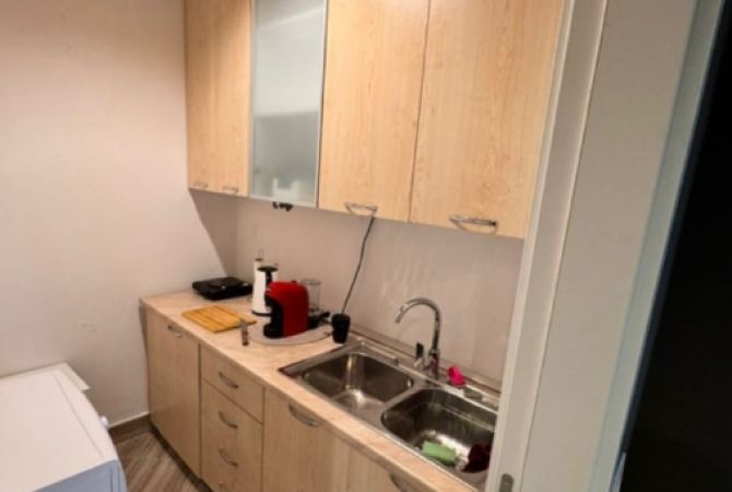 Ambjent biznesi me qera 3+1 ne Tirane - 850 Euro