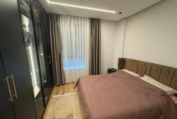 Shtepi ne shitje Apartament ne Tirane, 2+1, Mobilimi E mobiluar, Pagesa 206,000  Euro.